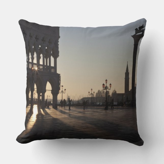 Coussin Lever de soleil sur la Plaza San Marco (Recto)