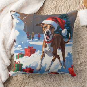 Coussin Lévrier Whippet courant dans la neige avec un chap