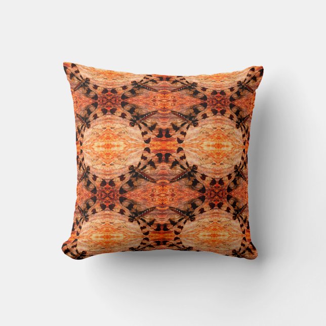 Coussin Libellule noire, orange et marron à motif dos soli (Recto)