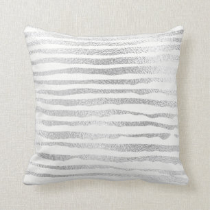 Coussin Lignes métalliques peintes de rayures de gris