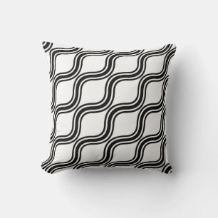 coussin lignes noires diagonales