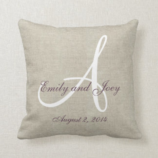Coussin Linge beige Pourpre Monogramme blanc Mariage Gardi