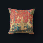 Coussin Lion D'ENFANCE ET D'UNICORN, Fleurs D'Imaginaires,<br><div class="desc">Tapisserie ancienne tissée à Bruxelles vers 1500.Fleurs tourbillonnantes vertes avec une princesse et licorne,  élaboration numérique et design par Bulgan Lumini.</div>