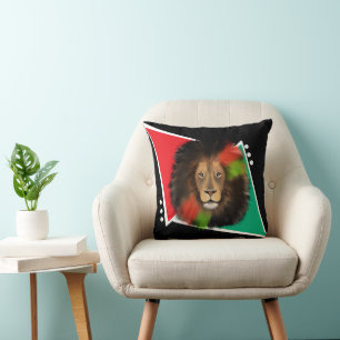 Coussin lion fierté noire rouge vert unité jungle chat roi