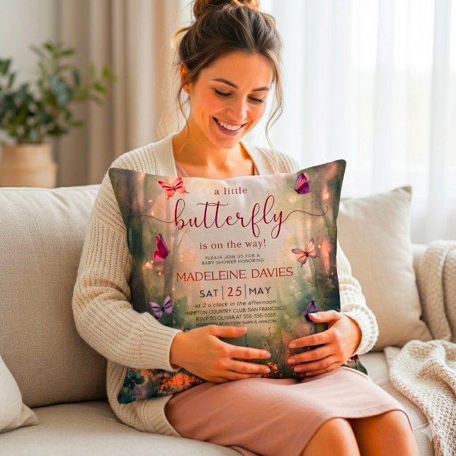 Coussin Little Butterfly Watercolor Baby Shower (Créateur téléchargé)