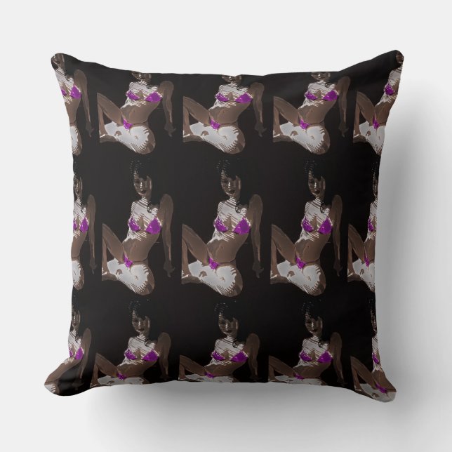 Coussin LivingDoll 3 (Recto)