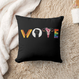 Coussin Livres VOTE Uterus soutien LGBT