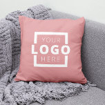 Coussin Logo promotionnel personnalisé de l'entreprise<br><div class="desc">Personnalisez facilement cet oreiller branché avec votre propre logo d'entreprise. Vous pouvez modifier la couleur de l'arrière - plan pour qu'elle corresponde à votre logo ou aux couleurs de votre entreprise. Les coussins de promotion font une impression durable pour qu'ils fassent de grands cadeaux d'entreprise, des cadeaux ou des souvenirs...</div>