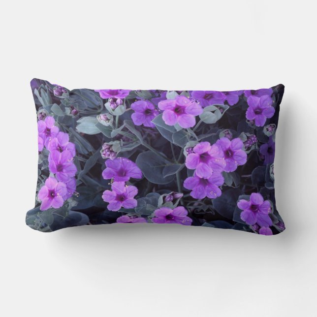 Coussin lombaire floral pourpre (Recto)