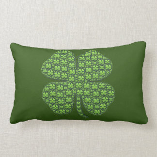 Coussin lombaire vert-foncé de trèfle irlandais