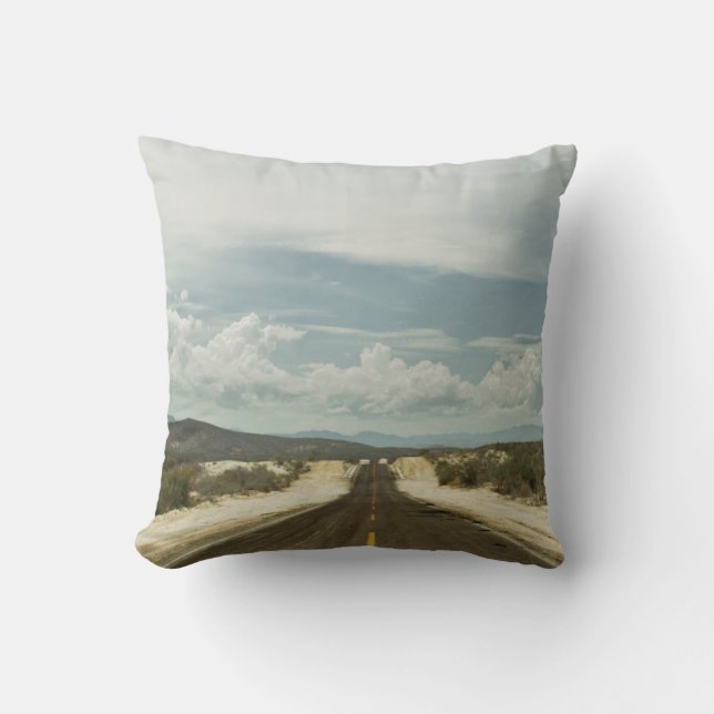 Coussin Longue route droite par le paysage de Baja de (Recto)
