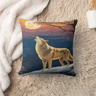 Coussin Loup hurlant sous ciel clair de lune à Dusk