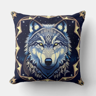 Coussin Loup majestueux sous un ciel étoilé