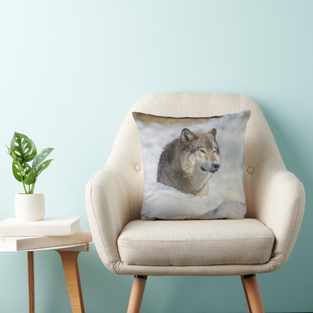 Coussin Loup solitaire en neige (Chaise)