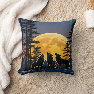 Coussin Loups hurlant sous une Pleine lune dans la nuit d'
