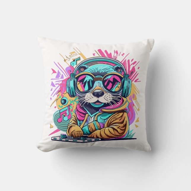 Coussin loutre Dj ambiance 90 (Recto)