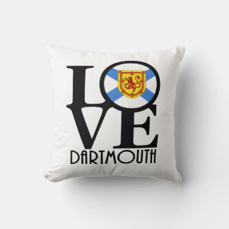 Coussin LOVE Dartmouth Nouvelle-Écosse