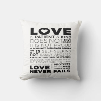 Coussin Love Is Patient And Kind Does Not Envy Boast Class