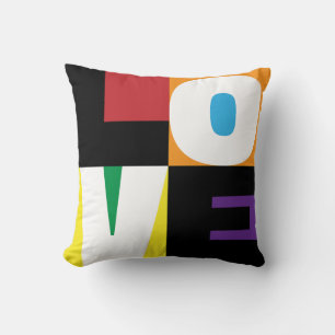 Coussin Love Rainbow Colors Clean-Cut Letter Art Design