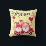 Coussin Lutins Amoureux For Ever 4 message d'amour jaune<br><div class="desc">Mettez une touche d’amour éternel à votre intérieur avec ce coussin irrésistible orné de deux adorables lutins amoureux. Son message "For Ever" scelle la romance de ces deux charmants gnomes dans une déclaration sincère douce et intemporelle. Parfait pour célébrer un mariage, un anniversaire de mariage ou une Saint-Valentin mémorable, ce...</div>