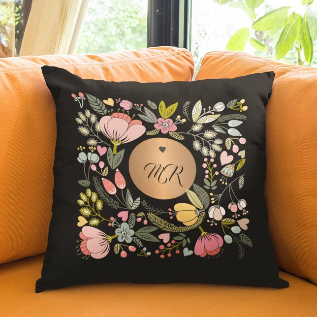 Coussin Luxe monogramme or floral rose noir (Créateur téléchargé)