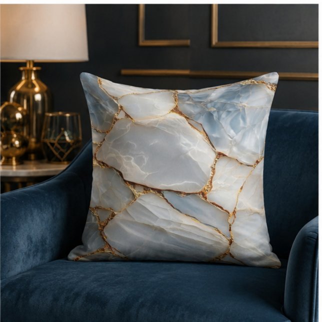 Coussin Luxury White Blue Marble & Gold Veins Agate Stone  (Créateur téléchargé)