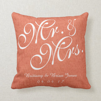 Coussin M. et Mme de toile blancs de corail Wedding Pillow