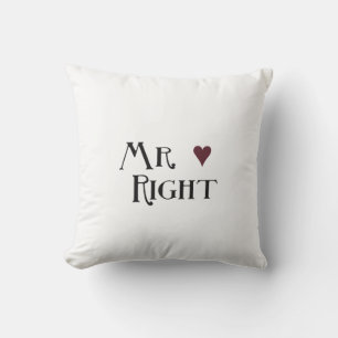 Coussin M. right
