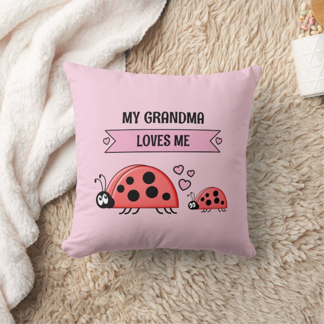 Coussin Ma grand-mère m'aime coccinelles rose bébé (Couverture)