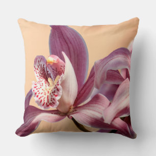 Coussin Macro orchidée blush Cymbidium