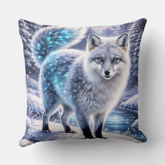 Coussin Magical Arctic Fox Pillow – Glowing Winter Fantasy