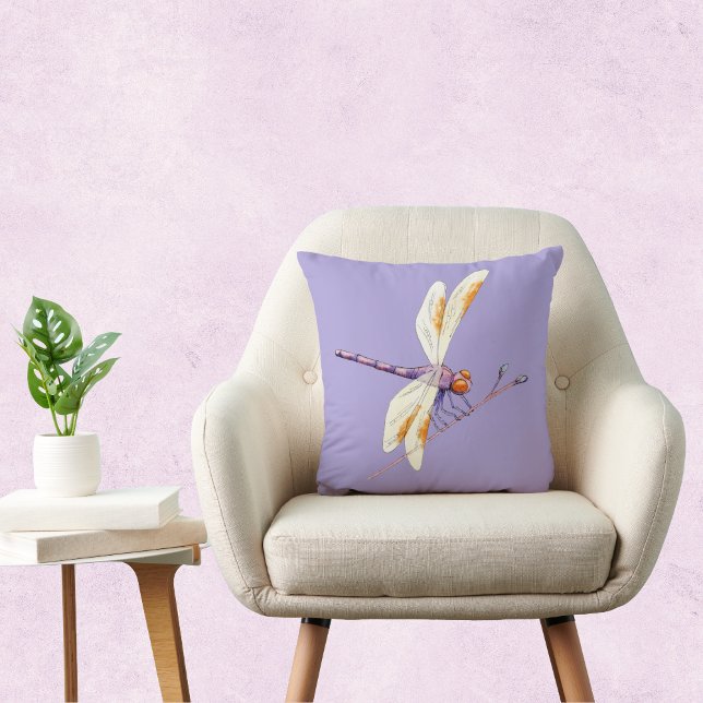 Coussin Magnifique libellule dorée sur la branche contre v (Créateur téléchargé)