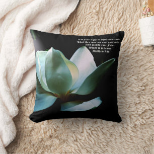 Coussin Magnolia Spotlight Matthew 5:16