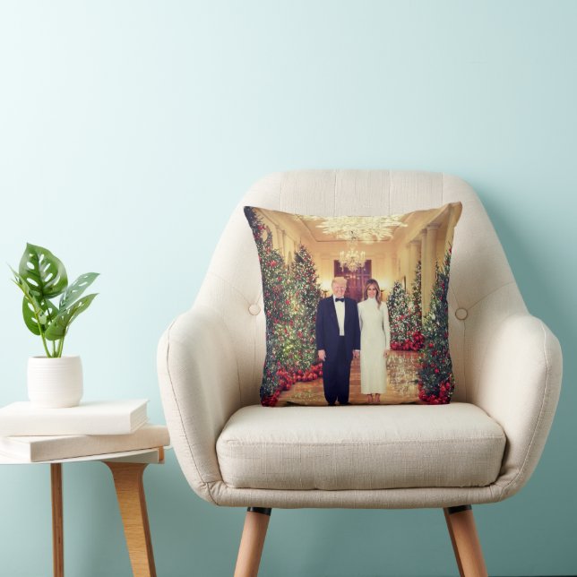 Coussin Maison Blanche Noël Président Donald Trump (Chaise)