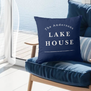 Coussin Maison de lac personnalisée nom de famille bleu ma