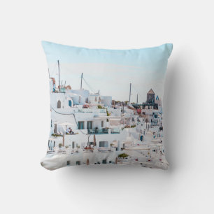 Coussin Maisons en béton blanc sous ciel bleu en journée