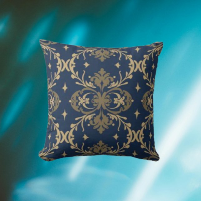 Coussin Majesté Royale (Créateur téléchargé)