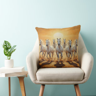 Coussin Majestic Sept Chevaux blancs Galloping au coucher 