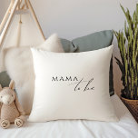 Coussin Mama Whimsical Genre Neutre À Être<br><div class="desc">Présentez notre oreiller à lancer impropre à chaque sexe, idéal pour toute saison, que ce soit l'automne, l'hiver, le printemps ou l'été! Ce coussin a une ambiance boho-chic avec une calligraphie moderne et élégante et un design minimaliste noir et blanc. C'est joli et unique, avec une touche de chic vintage...</div>