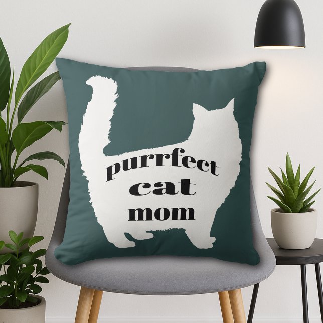 Coussin Maman de chat (Modern forest green pillow with white cat silhouette and “Purrfect Cat Mom” text, cozy home décor.)
