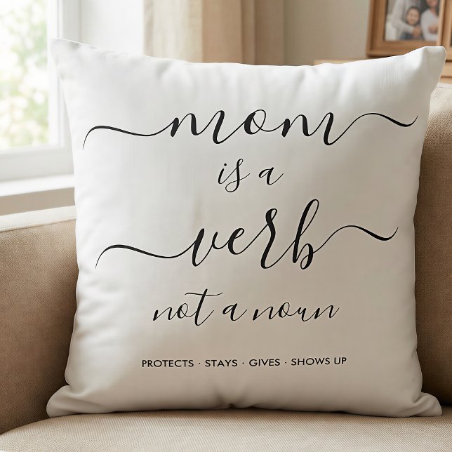 Coussin Maman en écriture noire est un verbe Cadeau souven (Créateur téléchargé)