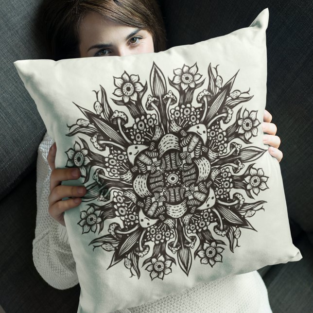 Coussin Mandala Botanique De Champignons Noirs Et Blancs c (Créateur téléchargé)