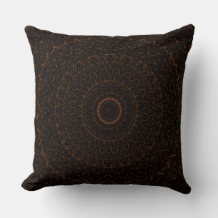 Coussin Mandala Brown au chocolat avec symétrie complexe