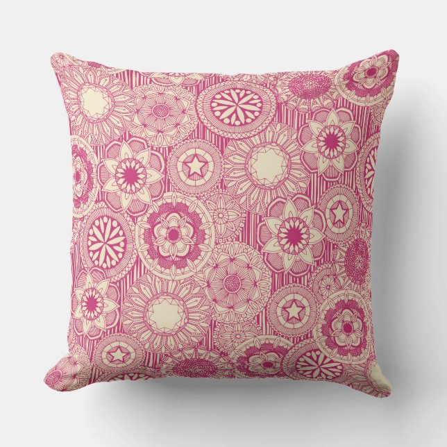 Coussin mandala cirque crème rose (Recto)
