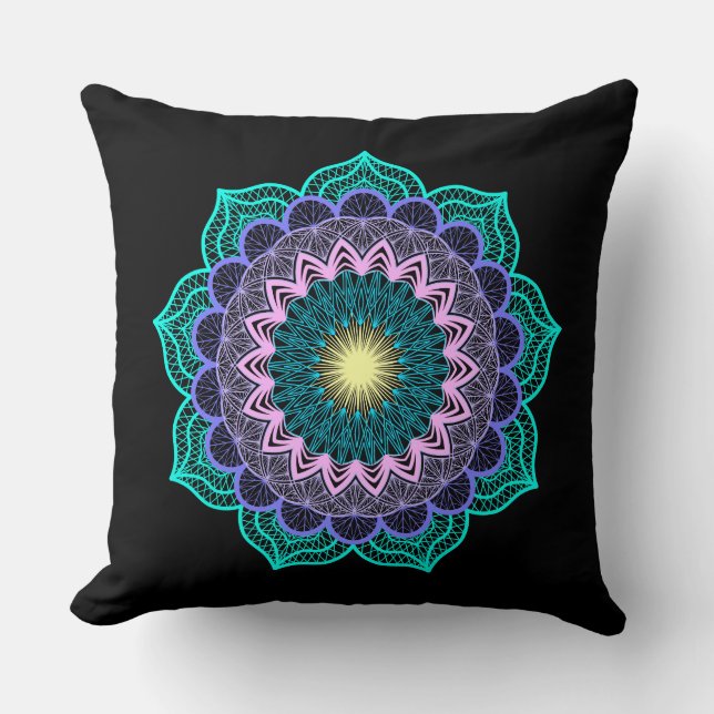 Coussin Mandala Coloré sur Fond Noir (Recto)