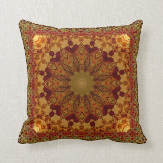 Coussin Mandala encadré texturisé de rouille et d'or