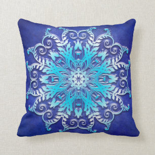 Coussin Mandala floral bleu sur le fond grunge