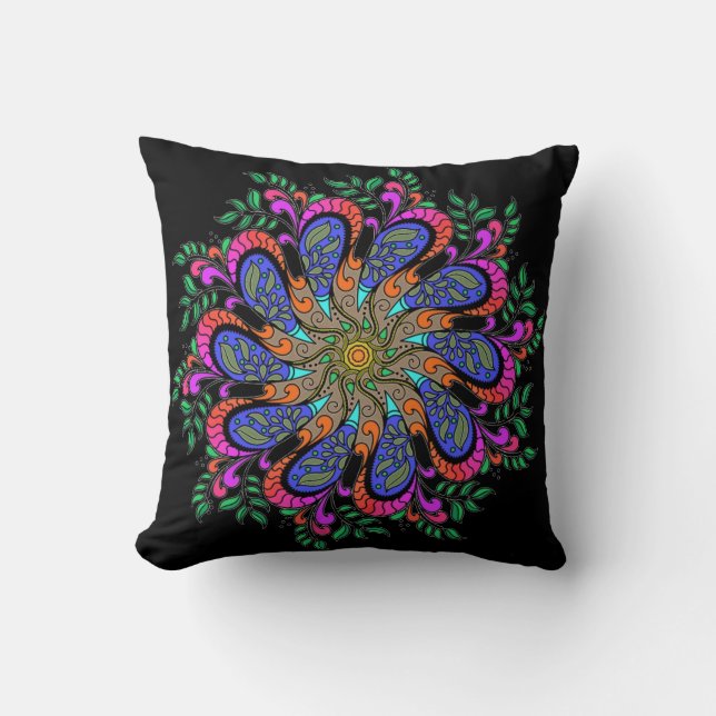 Coussin Mandala floral bohème moderne sur fond noir (Recto)
