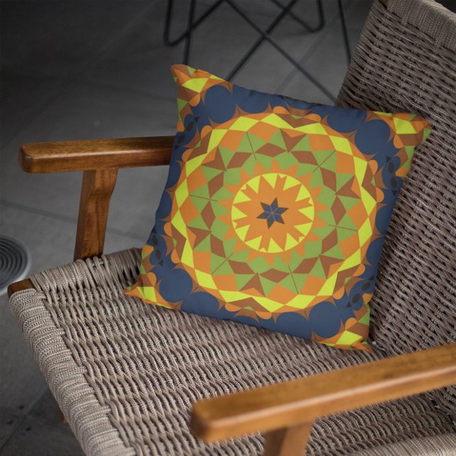 Coussin Mandala Flower bleu orange et jaune (Créateur téléchargé)