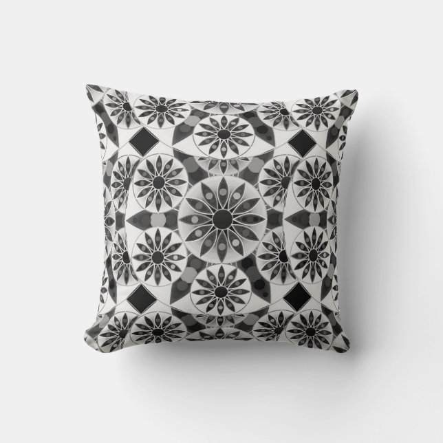 Coussin Mandala motif, noir, blanc et gris / gris (Recto)
